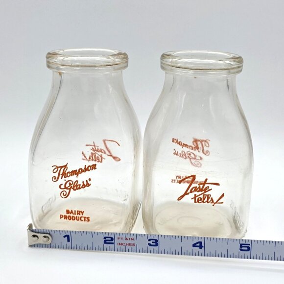 Vintage Thompson's Dairy Products Taste Tells USA Half Pint Milk Bottle Set of 2 - Picture 12 of 12